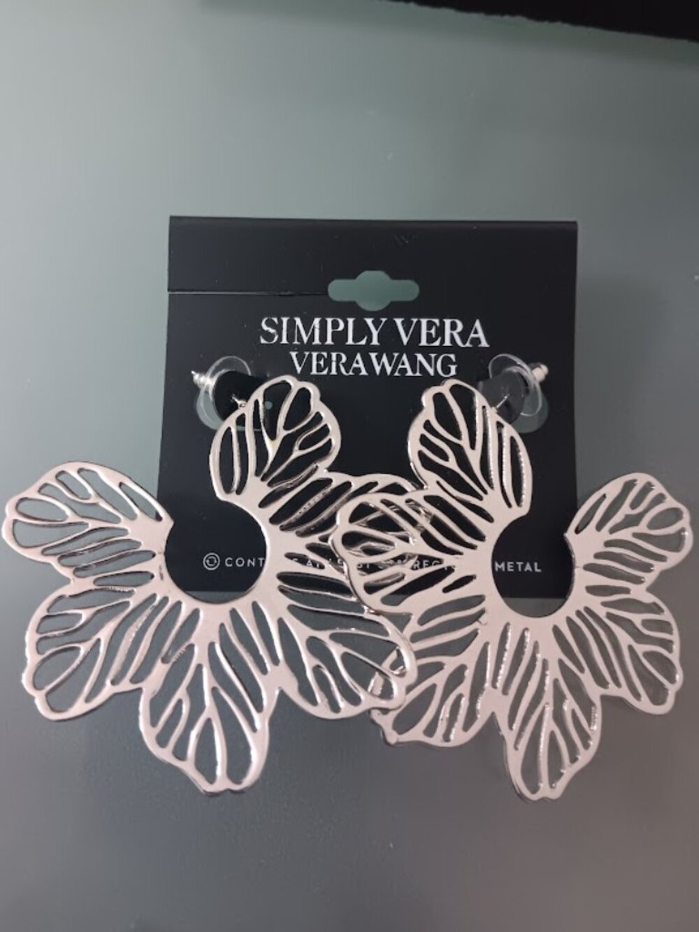 VERA WANG Mod/Contemporary Silver Flower Cutout Hoop Earrings**NEW!